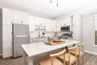 Building Photo - Caliper