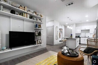 Building Photo - 7870 US-290