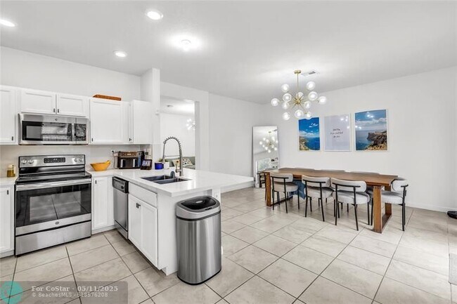Foto del edificio - 18401 NW 89th Ct