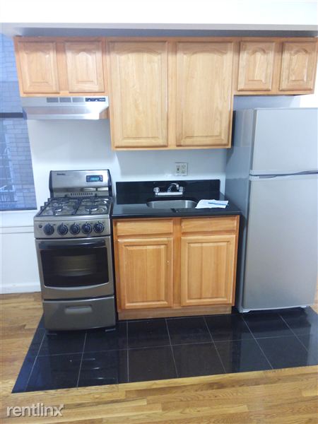 Primary Photo - 340 W 46th St
