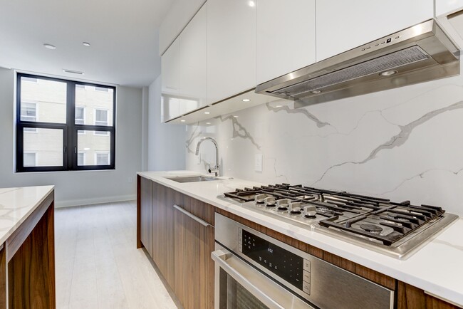 Foto del edificio - 1427 Rhode Island Ave NW