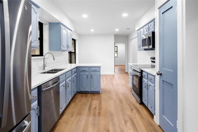 Foto del edificio - 1637 Stroud Ln