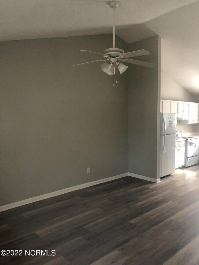 Foto del edificio - 2601B Richard Dr