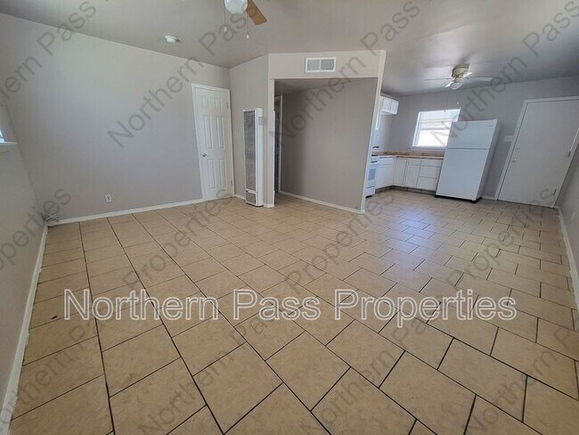 Foto del edificio - 3707 Fillmore Ave