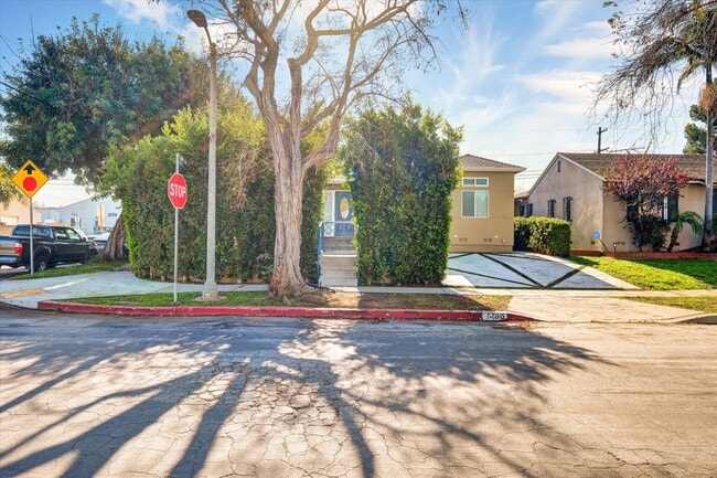 Building Photo - 5400 82nd W St