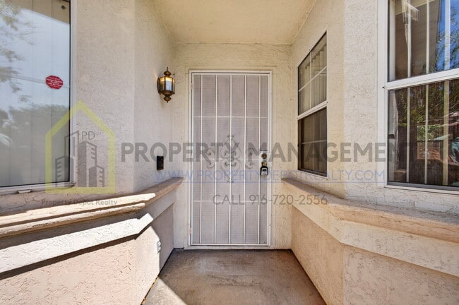 Building Photo - Charming 3-Bedroom Home with 2 Baths