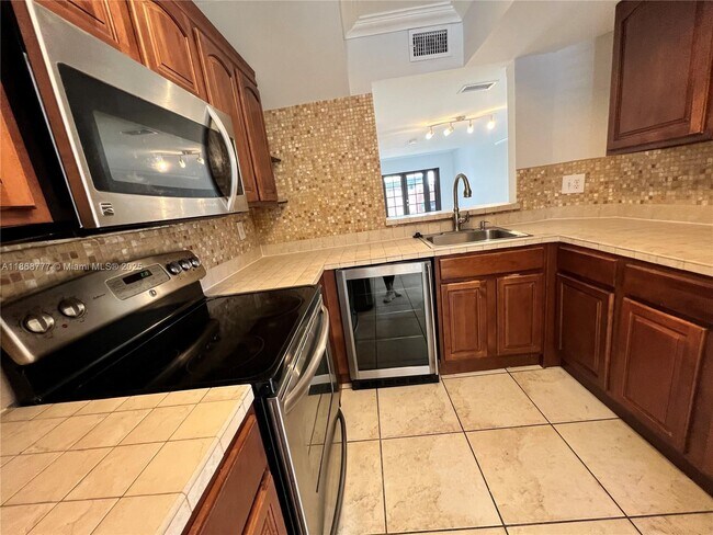 Foto del edificio - 1187 NW 124th Ave