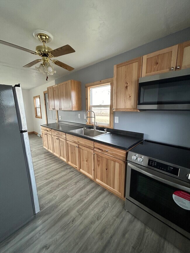 Building Photo - 28559 260th Ave