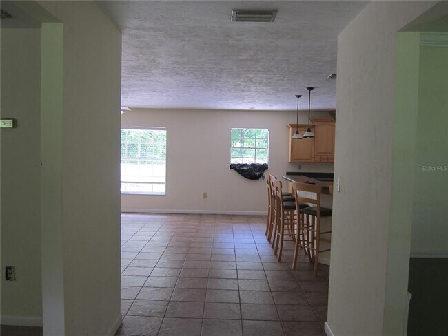 Building Photo - 12601 NW 36th Ave