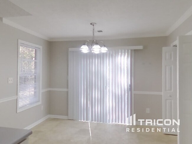 Building Photo - 709 Kaylors Meadows Locust Grove GA