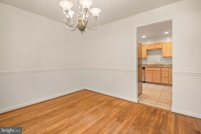 Foto del edificio - 6104 Stardust Ln