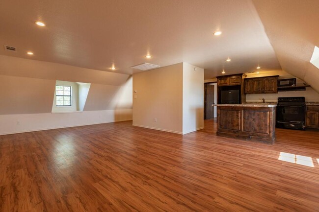 Building Photo - 11201 West I40 #Rear