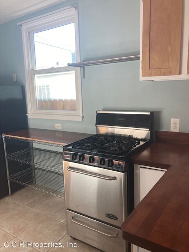 Foto del edificio - 2 br, 1 bath House - 11942 Culver Dr