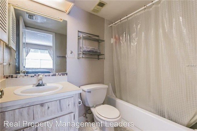 Building Photo - 5032 Terrace Palms Cir