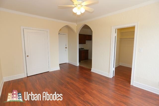 Foto del edificio - 4823 N Damen Ave