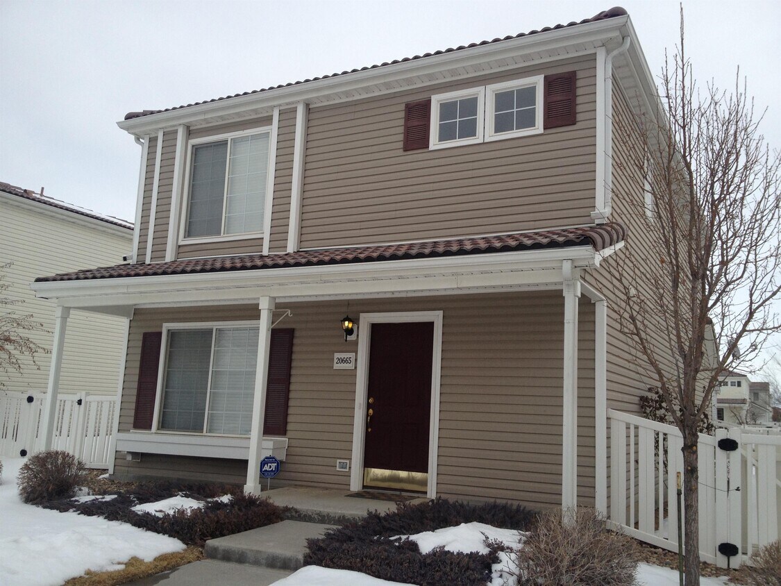 Foto principal - 20944 E 47th Ave