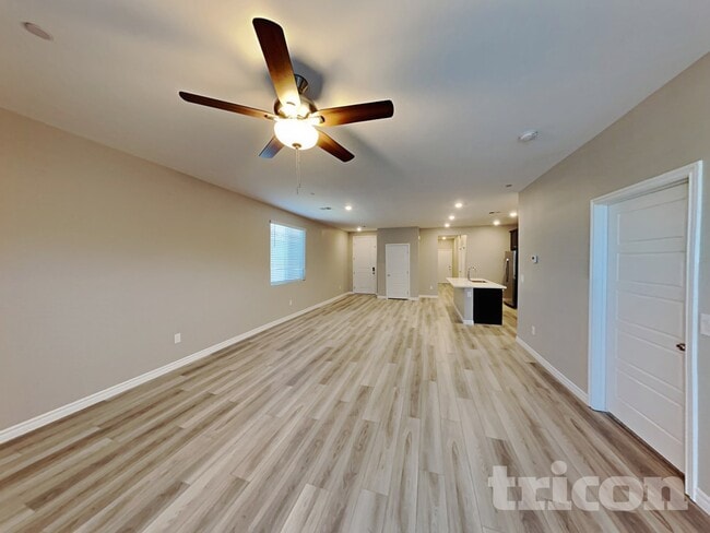 Foto del edificio - 9458 White Fir Grv Ct