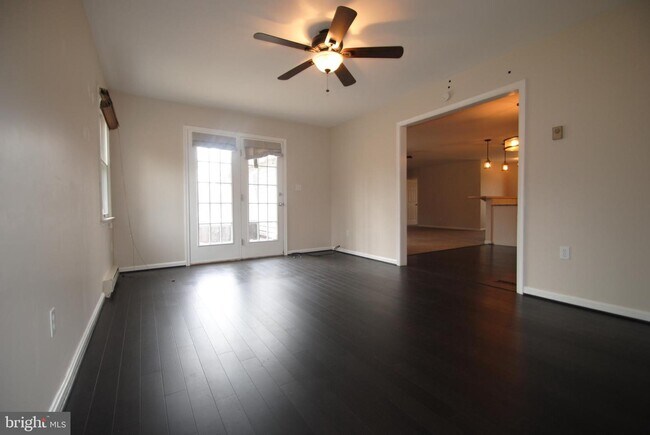 Building Photo - 309 Old Shady Grove Ln