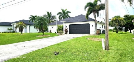 Building Photo - 1024 NW 33rd Pl