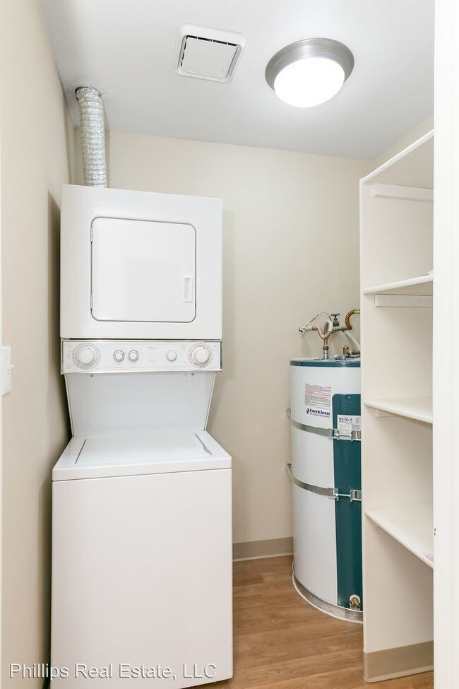 Foto del edificio - 11222 Greenwood Ave N