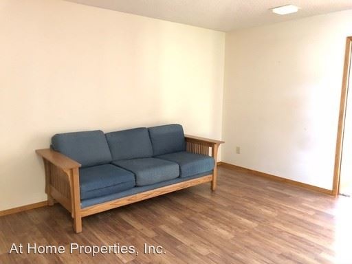 Building Photo - 1210 SW Timian St