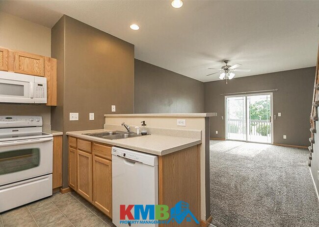 Building Photo - 5847 Muirfield Dr SW