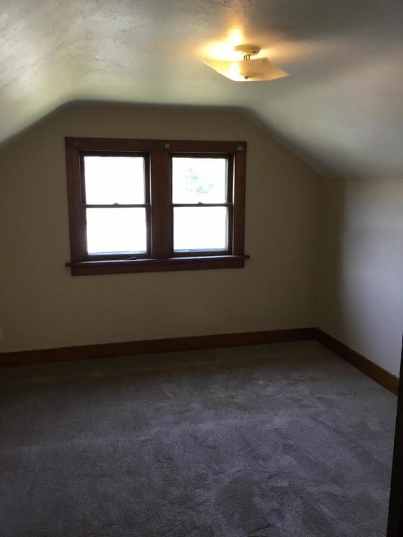 Foto del edificio - 846 1/2 Grant St