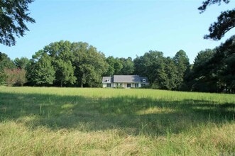 Building Photo - 182 US-64
