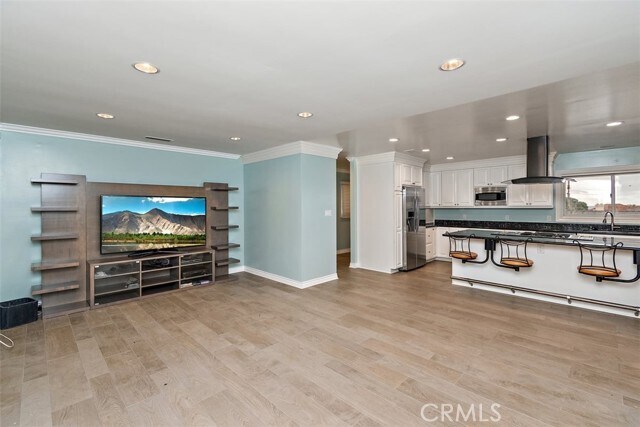 Foto del edificio - 2700 Vía Pacheco