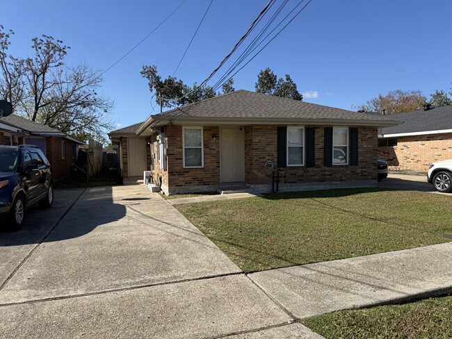 Building Photo - 2621 Tupelo St