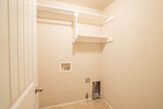 Foto del edificio - Gorgeous 3Bed 2Bath Home