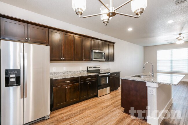 Building Photo - 10110 Ft Brown Trl