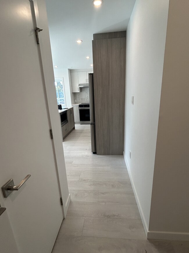 Building Photo - 13858-13108 108 Ave