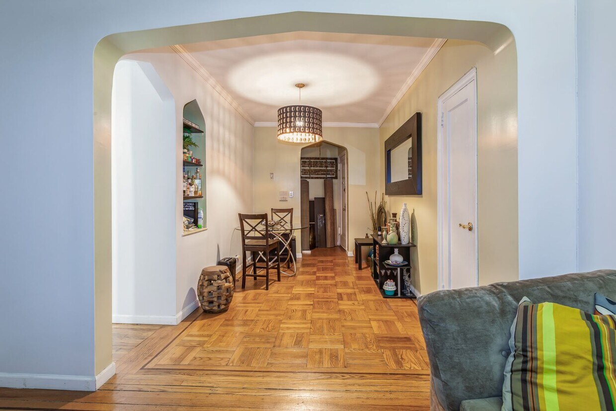 Primary Photo - Rent-to-Own this Pelham Parkway 1-Bedroom ...