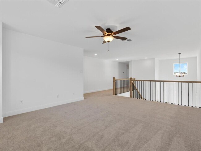 Foto del edificio - 633 Runnel Dr