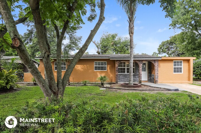 Foto principal - 220 S Ulysses Dr