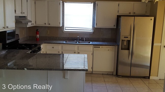 Foto del edificio - 4 br, 2 bath House - 1052 Brandon Hill