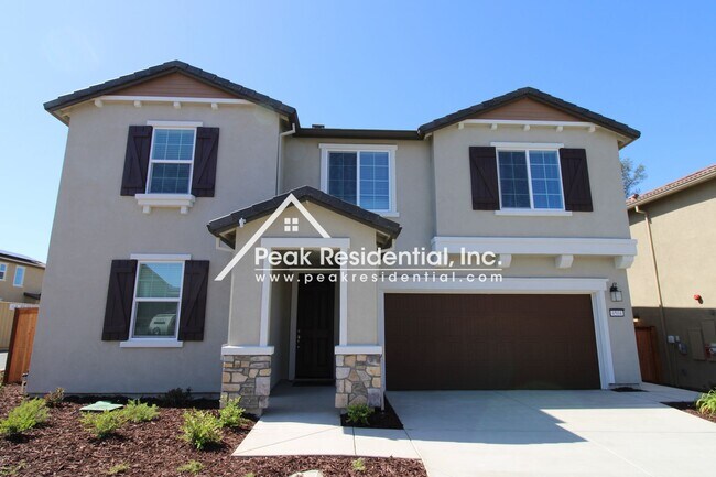 Building Photo - Two Years New - Rocklin 5bd/3ba House with...