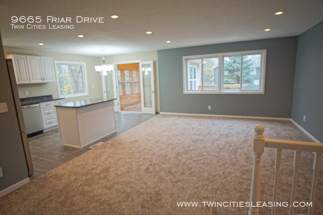 Building Photo - 9665 Friar Dr