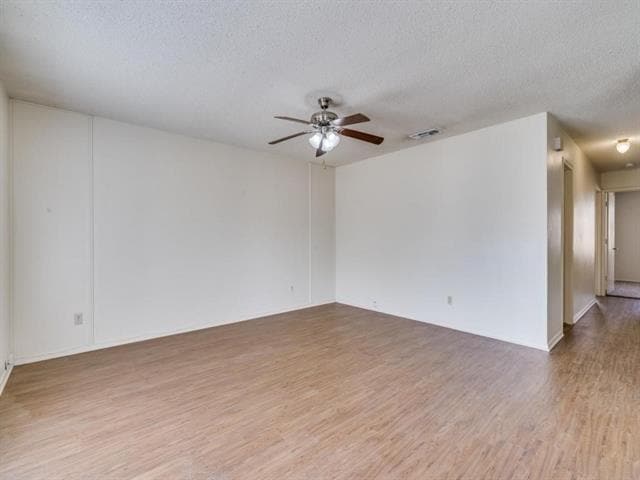 Building Photo - 2557 Windy Pine Ln