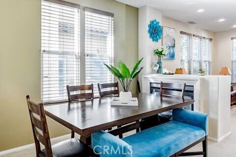 Building Photo - 209 Tall Oak