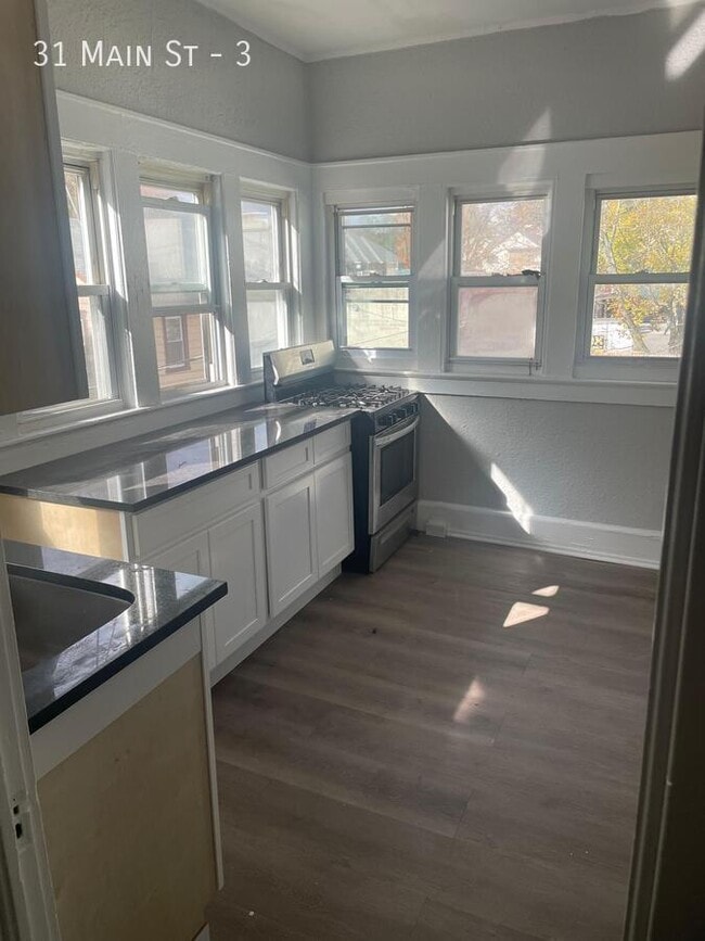 Foto del edificio - 31 Main St