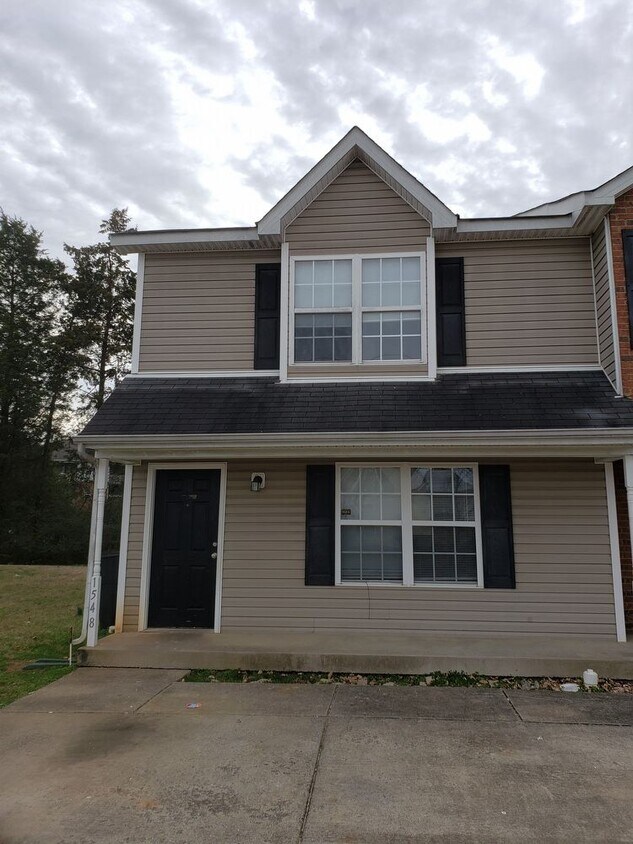 Primary Photo - 2 Bedroom Duplex in Murfreesboro