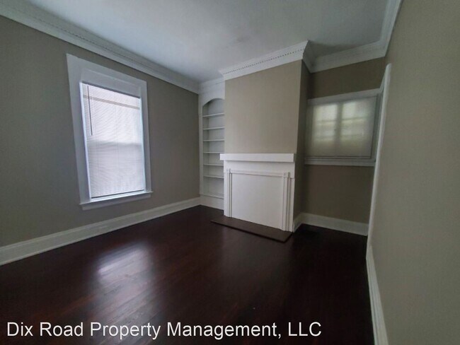 Building Photo - 3 br, 1 bath House - 75 Hereford Street,