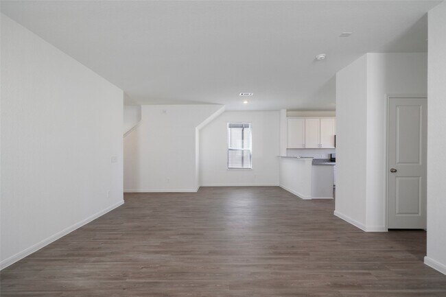 Foto del edificio - 5703 Finely Run St