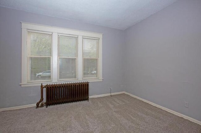 Building Photo - 1550 Selby Ave