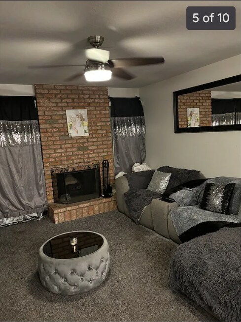 Sala de estar - 110 N 2nd Ave