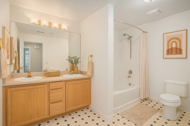 Foto del edificio - Immediate Availability! Cozy 1-Bedroom Con...
