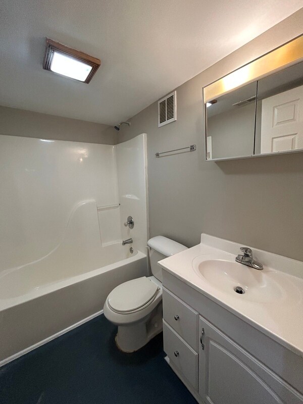 Building Photo - 625 Mary Alexander Pl