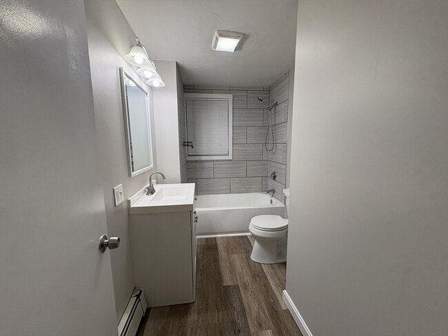 Building Photo - 171 Pleasant St